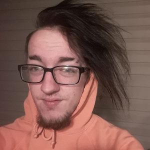 Meet your Posher, Dustin